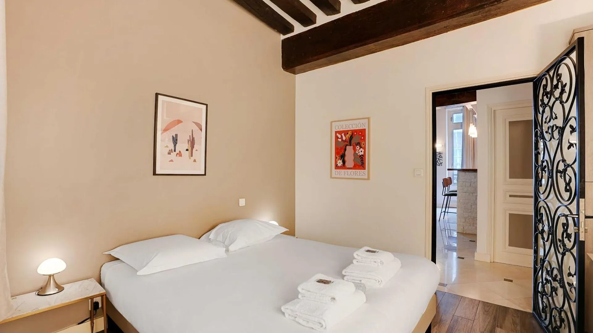 Elegant 2Bdr 6P Apartment In The Heart Of The 5Th Arrondissementt Παρίσι 0*,  Γαλλία